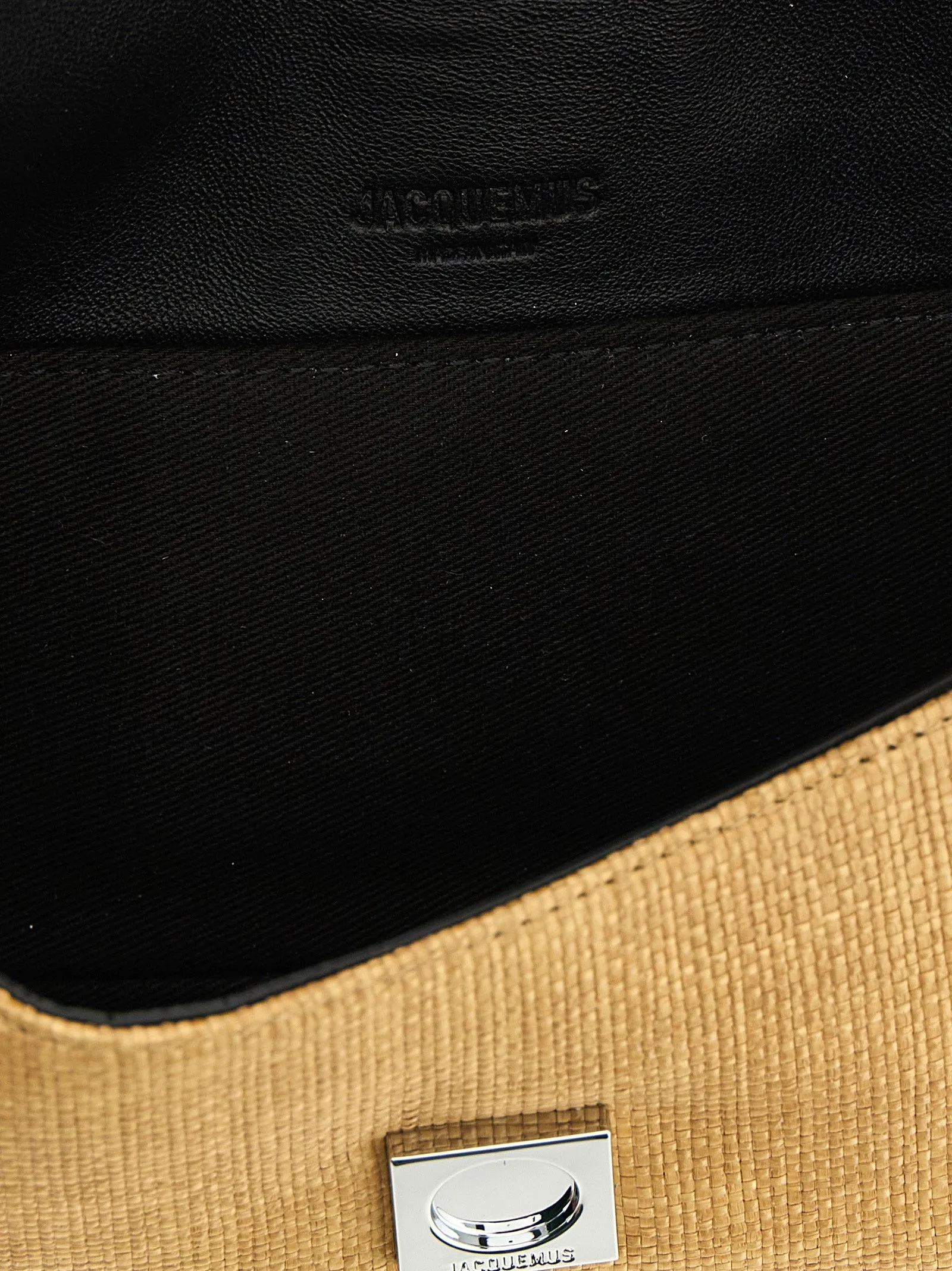 Le Bambino ChaîNe Shoulder Bags Beige sold by Wanan Luxury product image thumbnail 4