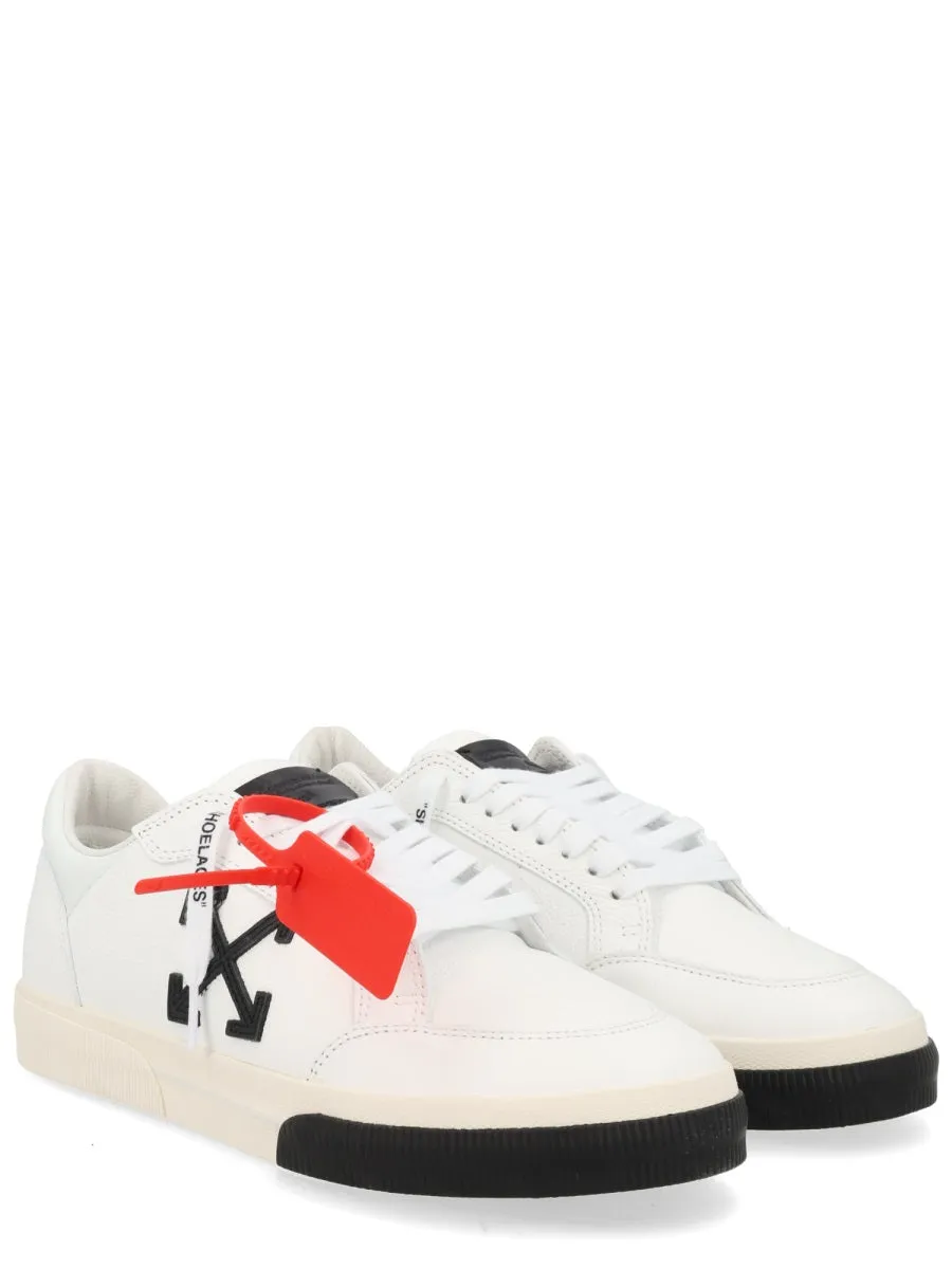 Sneaker "Vulc Low" sold by Wanan Luxury product image thumbnail 2