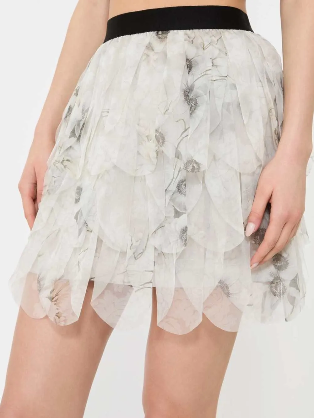 Short Skirt With Printed Organza Petals - Pearl Gray sold by Wanan Luxury product image thumbnail 5