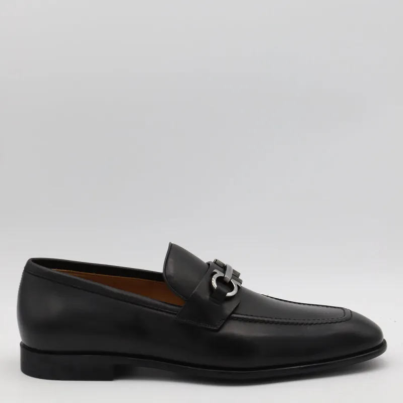 Flat Shoes Blacks And Greys made by Salvatore Ferragamo