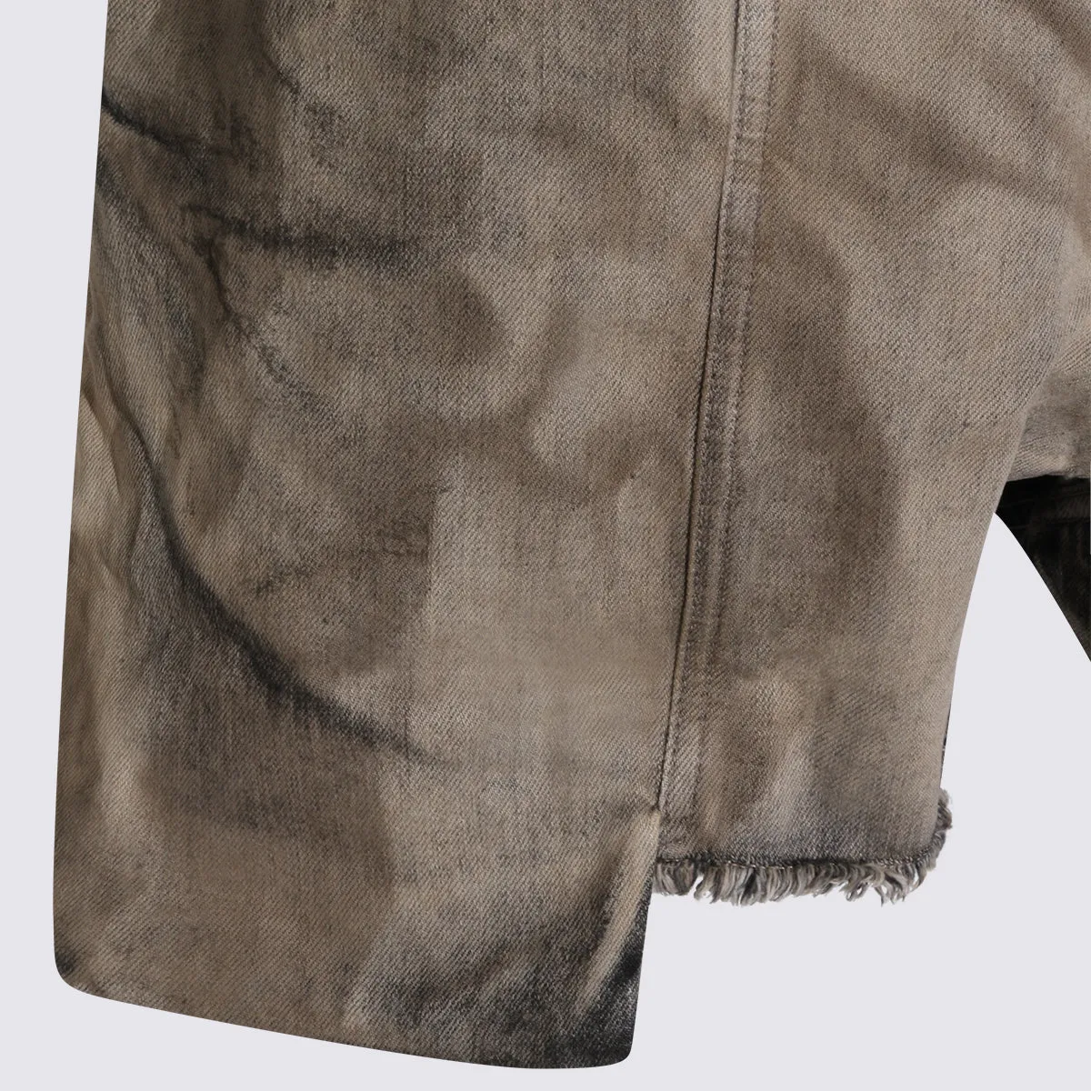 Shorts Dust sold by Wanan Luxury product image thumbnail 3