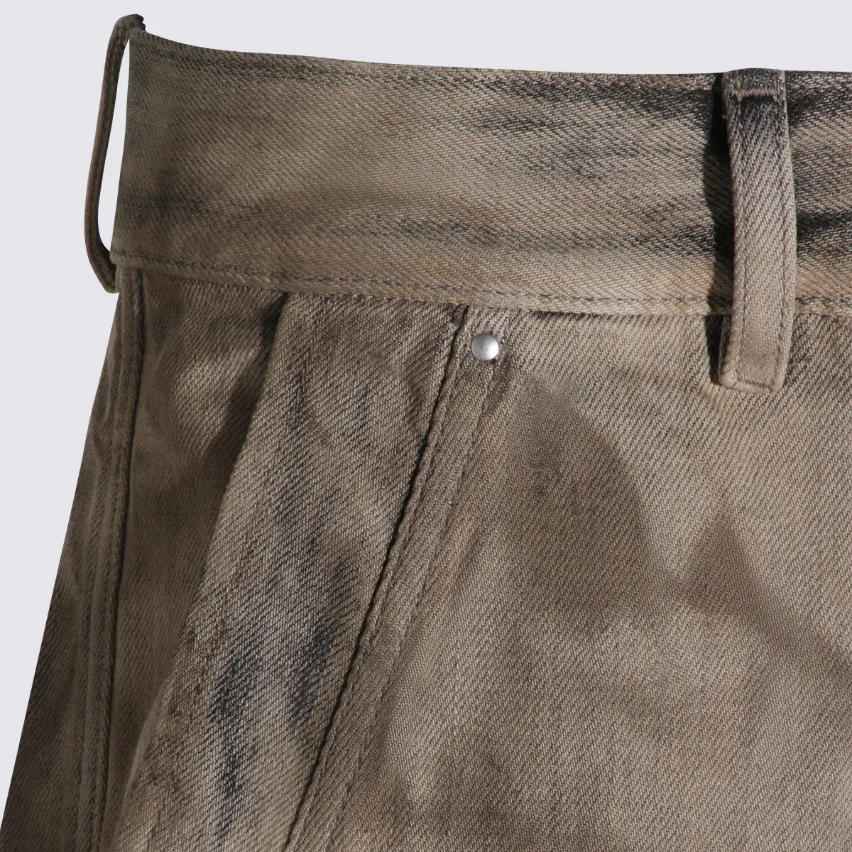 Shorts Dust sold by Wanan Luxury product image thumbnail 4