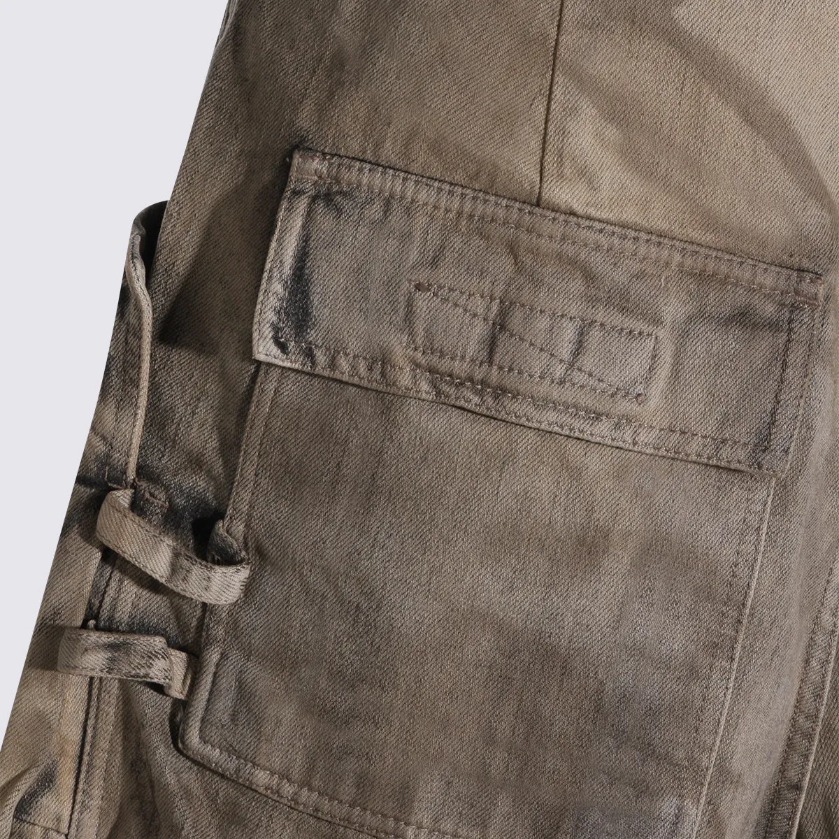 Shorts Dust sold by Wanan Luxury product image thumbnail 5