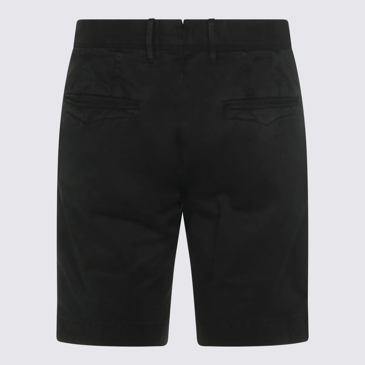 Shorts Blu E Verdi sold by Wanan Luxury