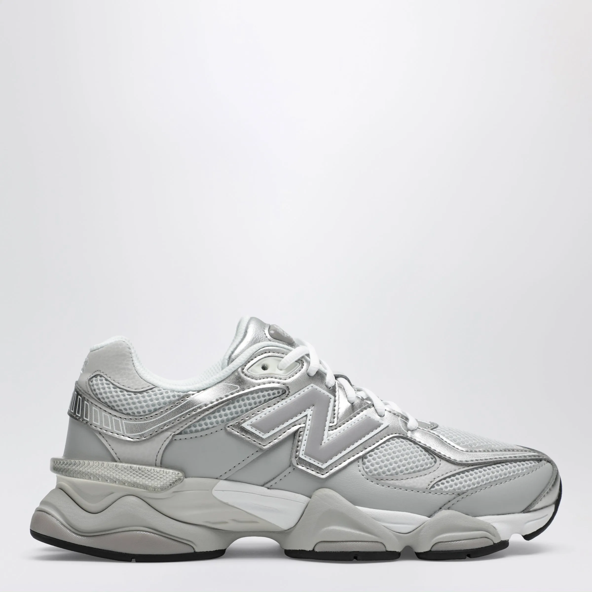 9060 Sneakers In Raincloud / Truffle Salt In Mesh sold by Wanan Luxury