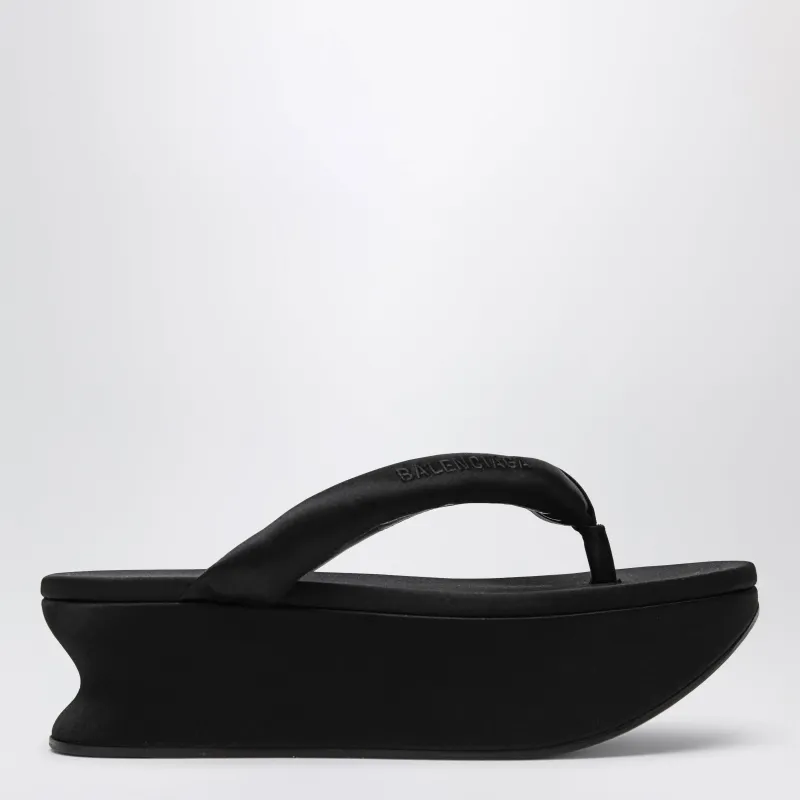 Gaeta Thong Sandals In Satin, Black made by Balenciaga