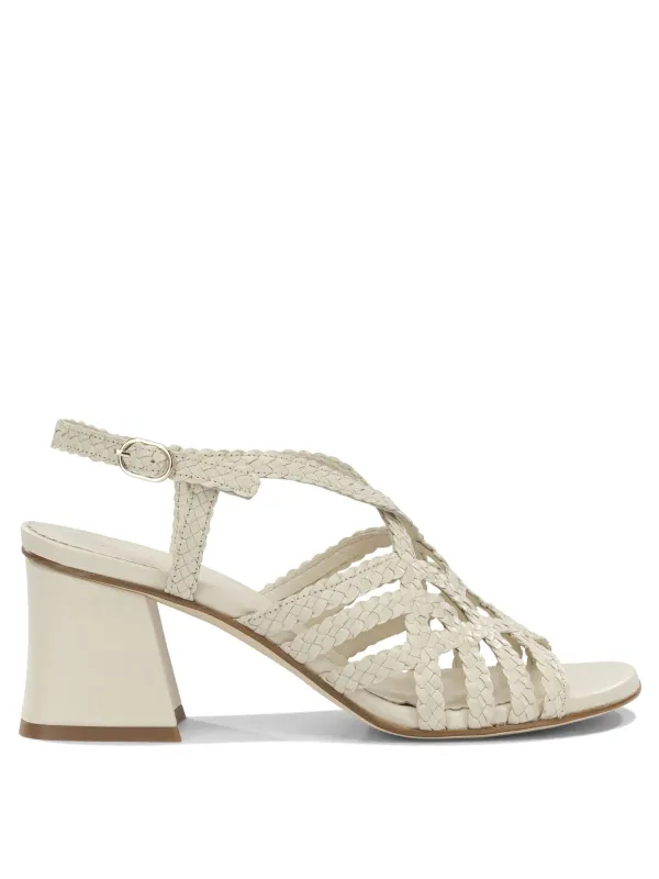 Sandals White made by Pons Quintana