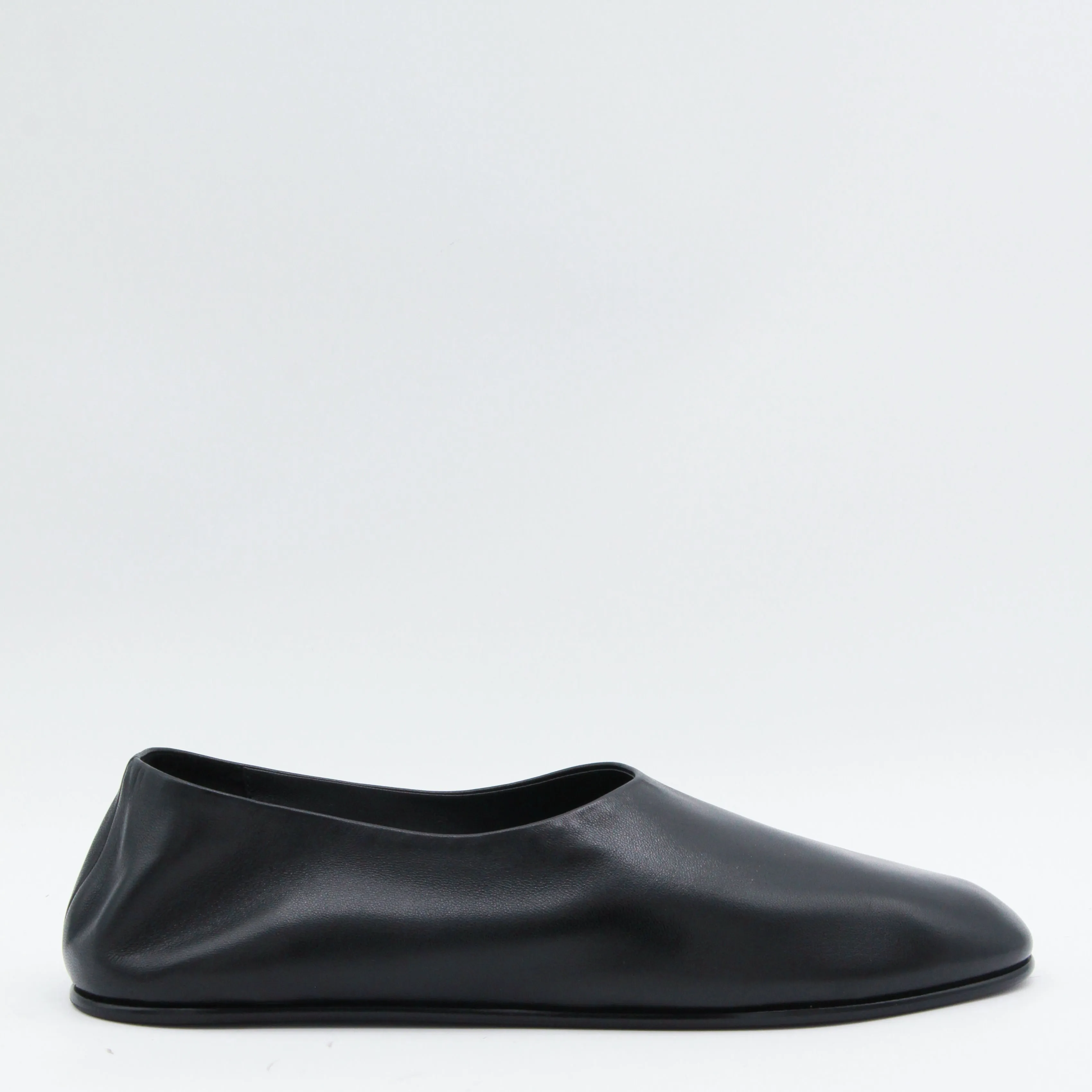 Flat Shoes Blacks And Greys sold by Wanan Luxury