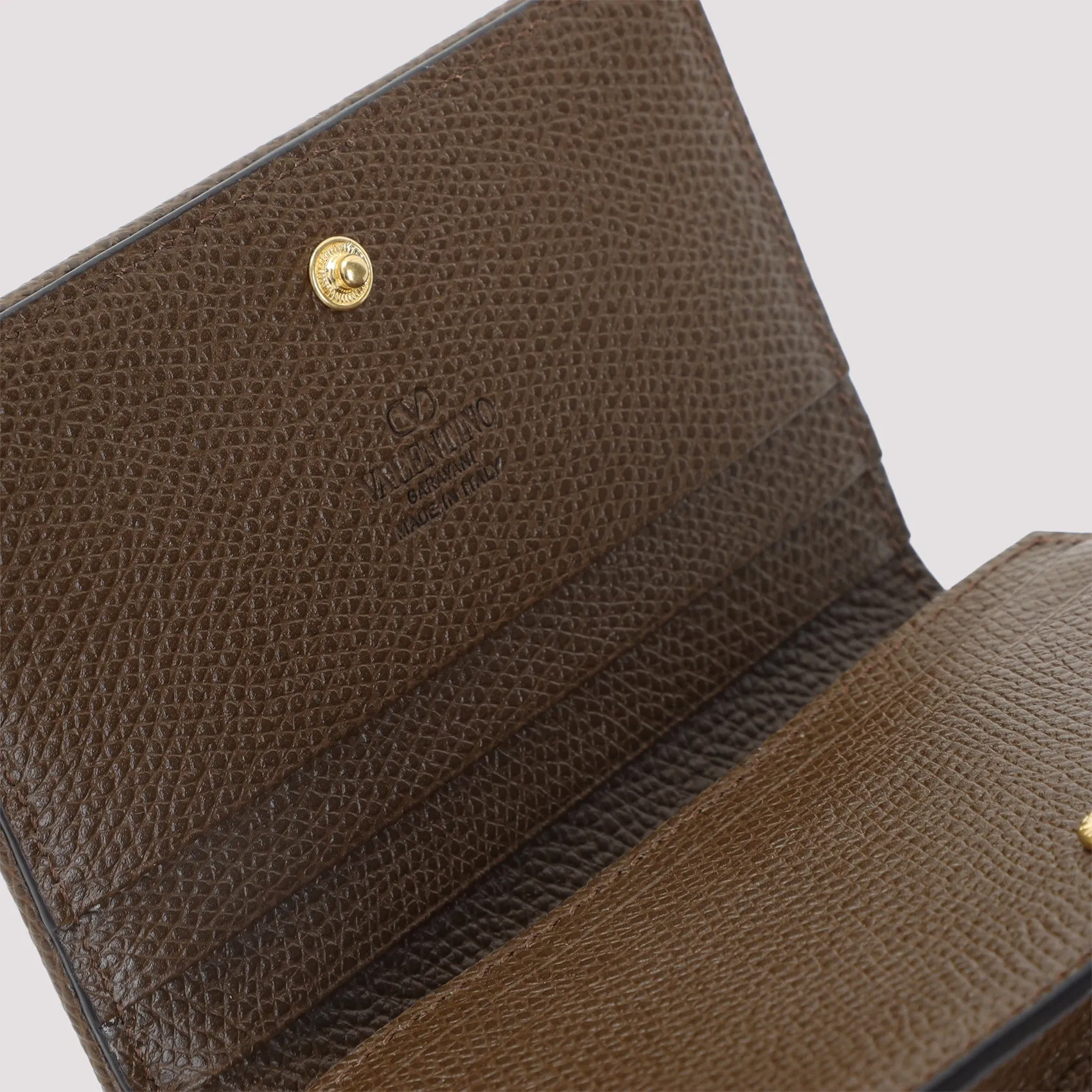 Wallet(Generic) Blue sold by Wanan Luxury product image thumbnail 4