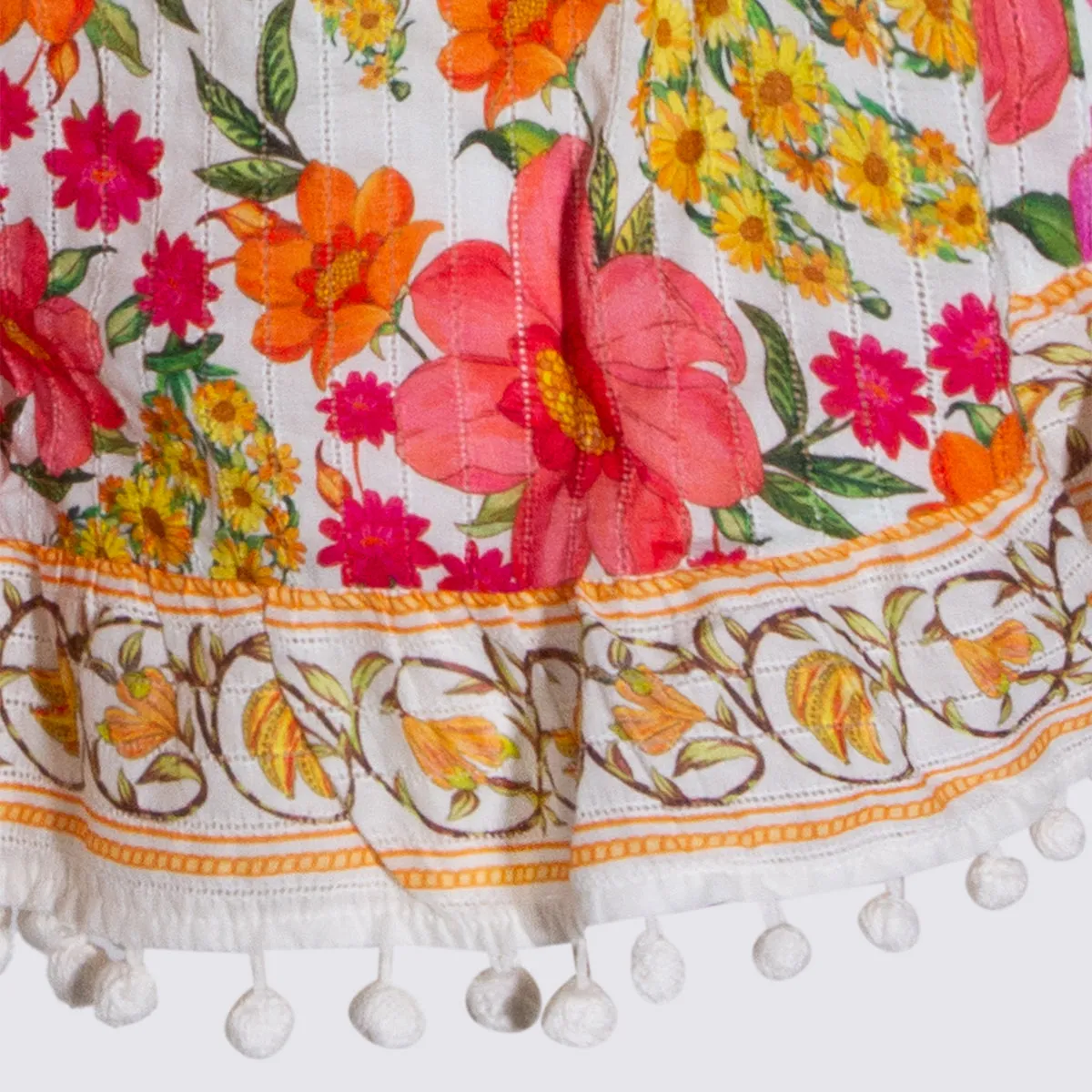 Shorts Banana Flowers Off-White sold by Wanan Luxury product image thumbnail 4