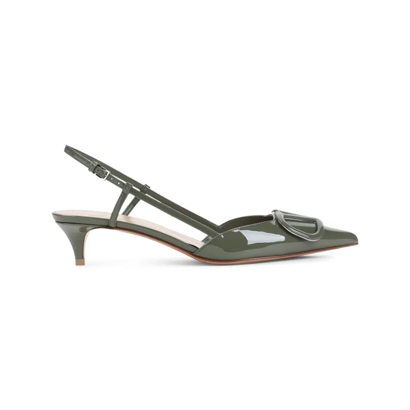 Pumps Nude & Neutrals made by Valentino Garavani