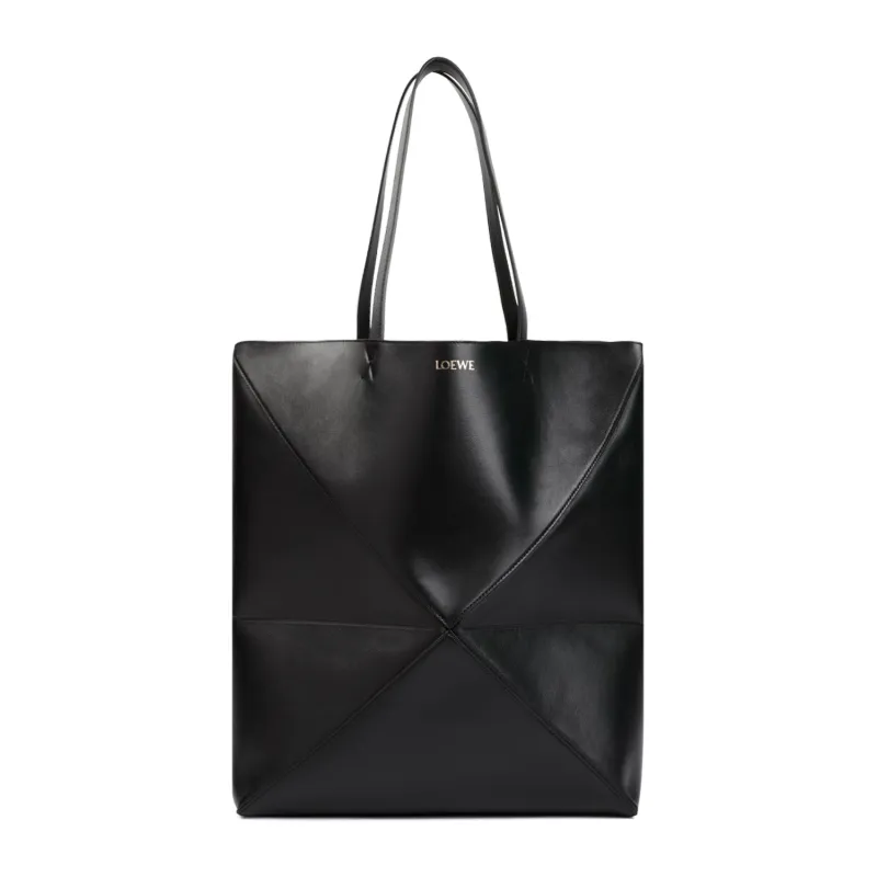 Totes Black made by Loewe