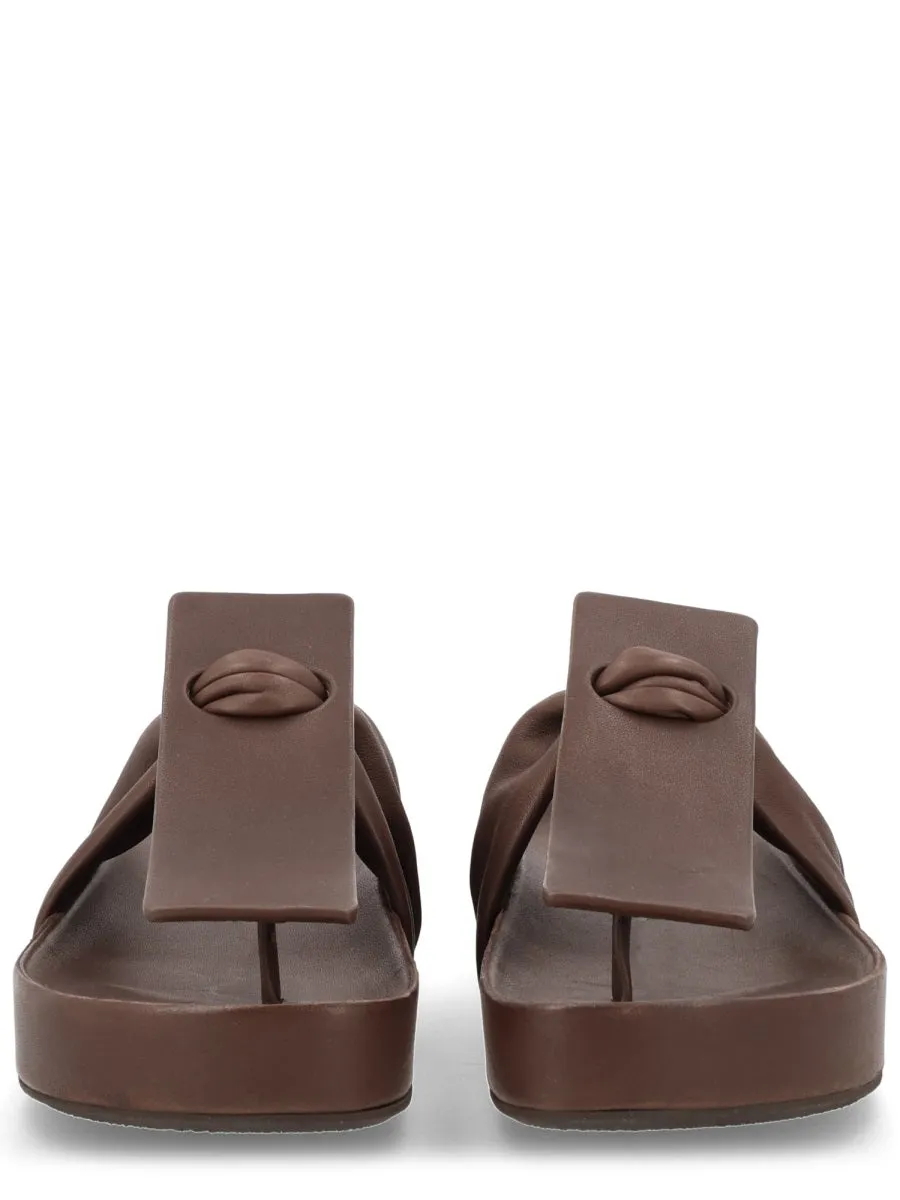 Sandalo Infradito In Pelle sold by Wanan Luxury product image thumbnail 3
