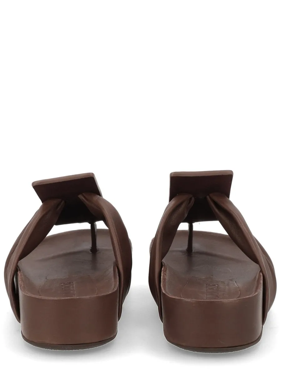 Sandalo Infradito In Pelle sold by Wanan Luxury product image thumbnail 4