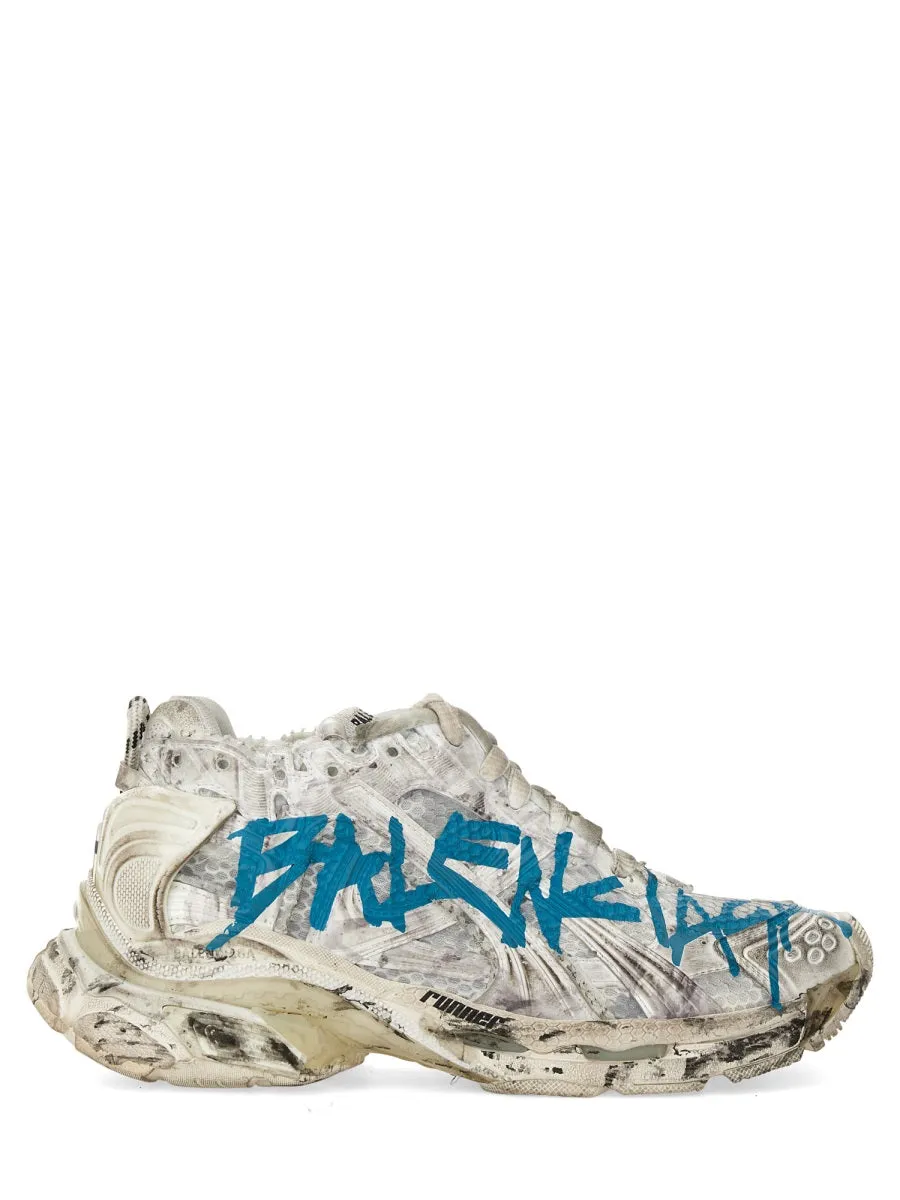 Sneaker Runner sold by Wanan Luxury