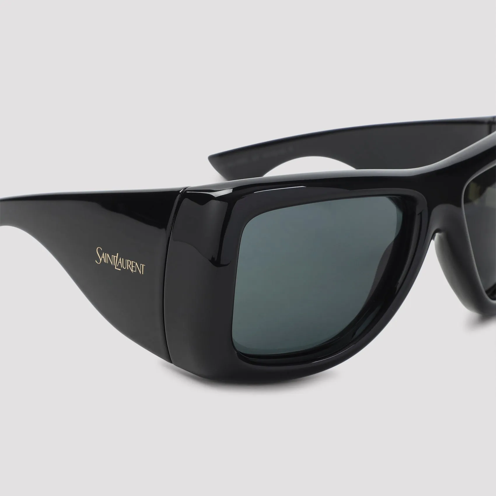 Glasses Black sold by Wanan Luxury product image thumbnail 4