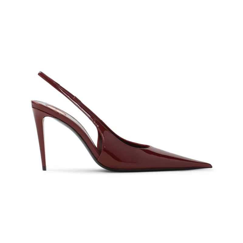 Pumps Red made by Yves Saint Laurent