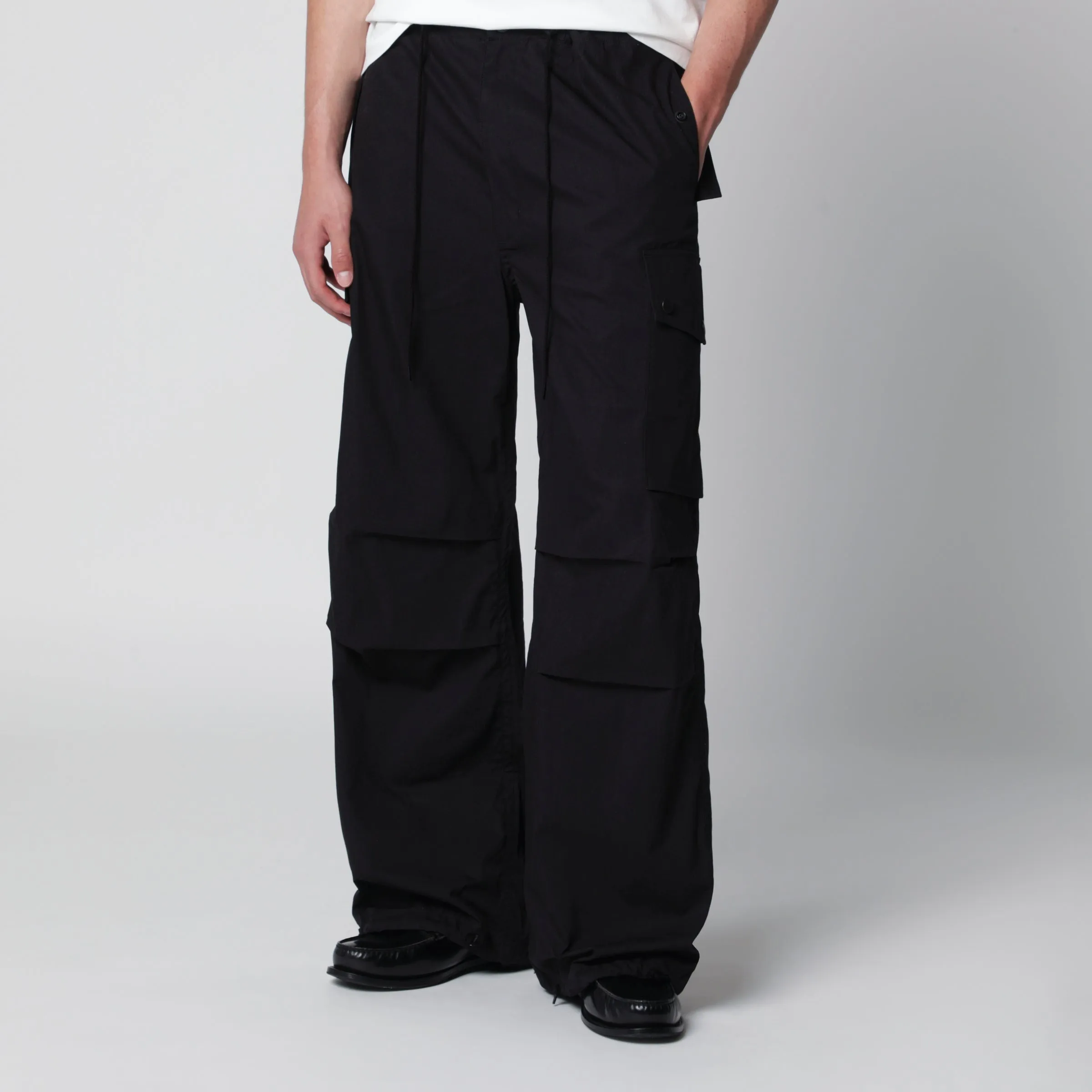 Field Cargo Pants In Cotton-Nylon Oxford Black sold by Wanan Luxury product image thumbnail 3