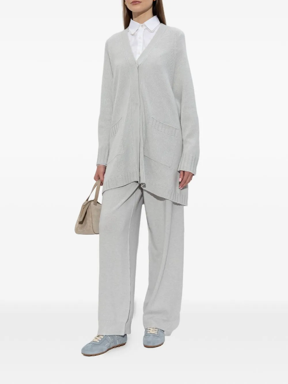 Trousers Grey sold by Wanan Luxury product image thumbnail 2