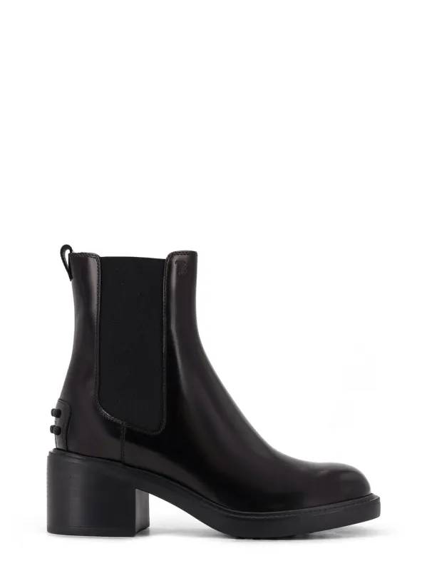 Gomma T60 Leather Ankle Boots made by Tod's