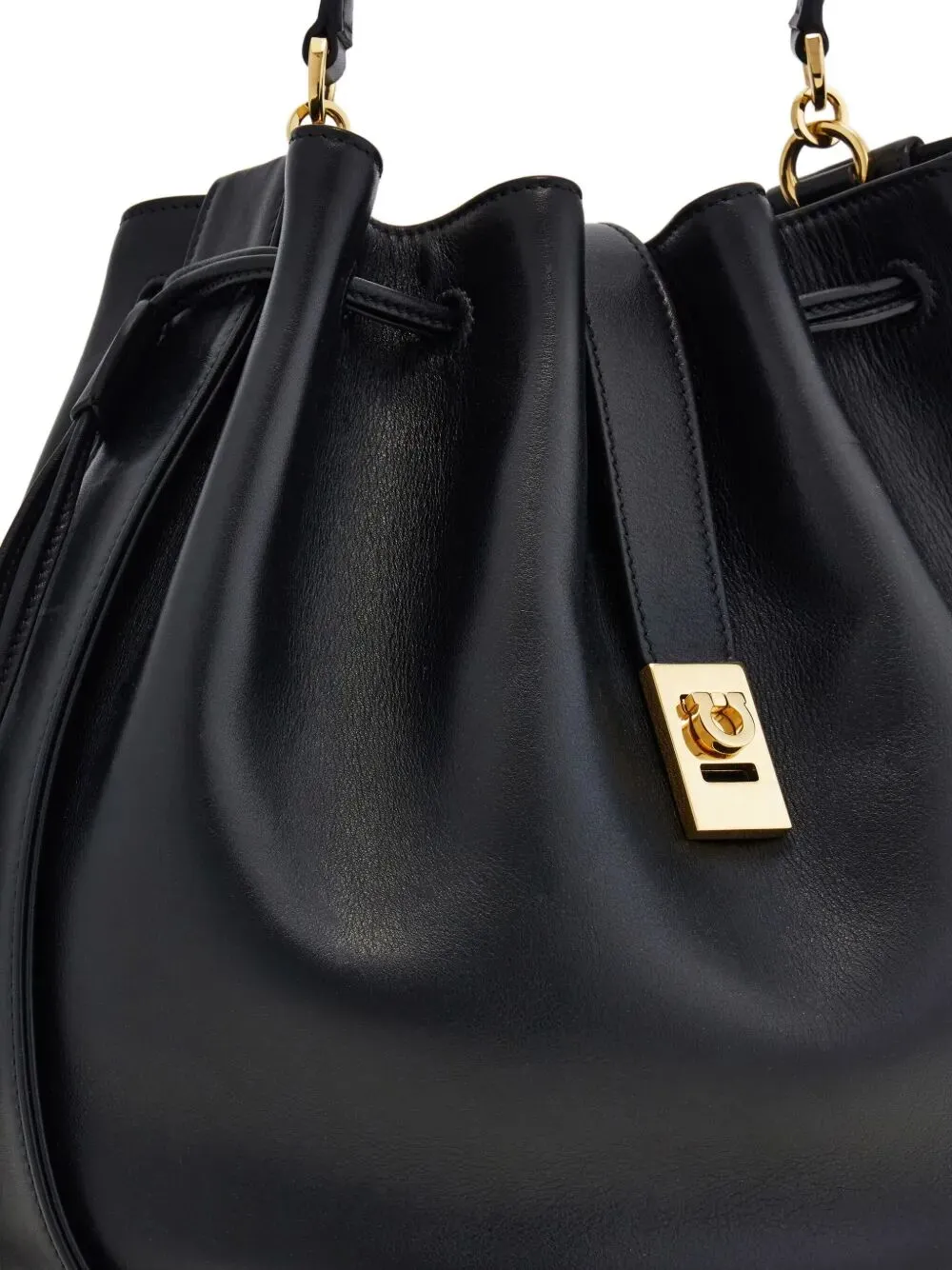 Hug Bucket Bag sold by Wanan Luxury product image thumbnail 4