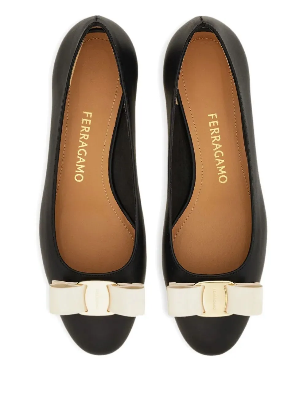 Vara 2.0 Smooth Leather DÉColletÉ sold by Wanan Luxury product image thumbnail 4