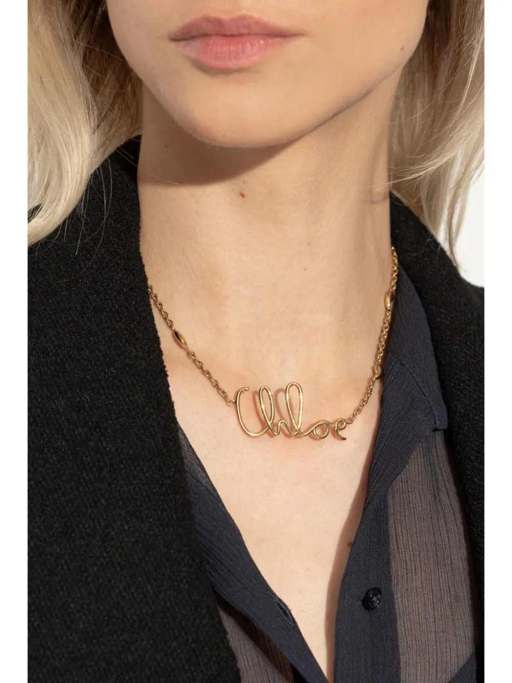 The ChloÉ Iconic Necklace sold by Wanan Luxury product image thumbnail 2