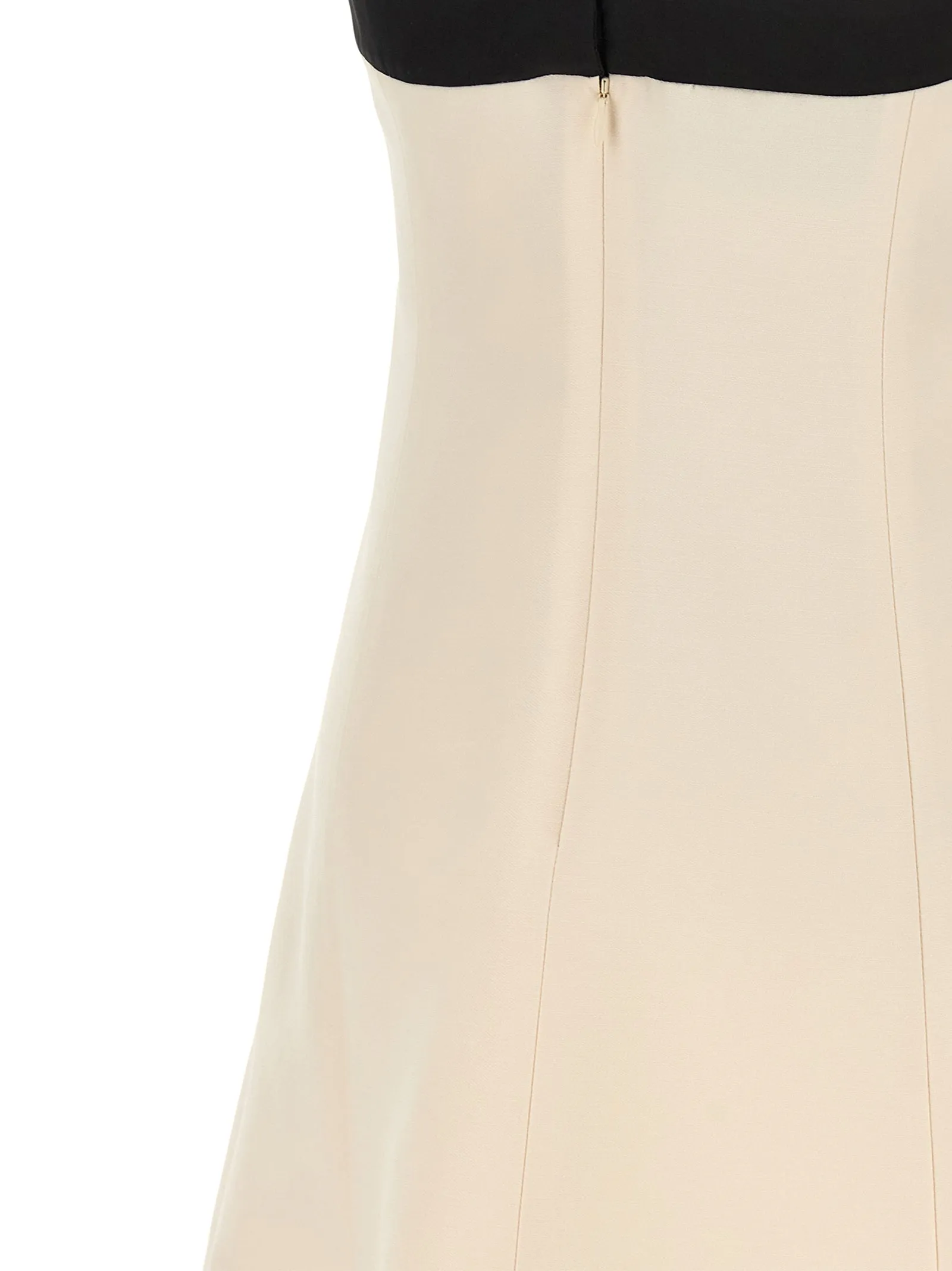 Valentino Garavani CrêPe Couture Dress Dresses White/Black sold by Wanan Luxury product image thumbnail 4