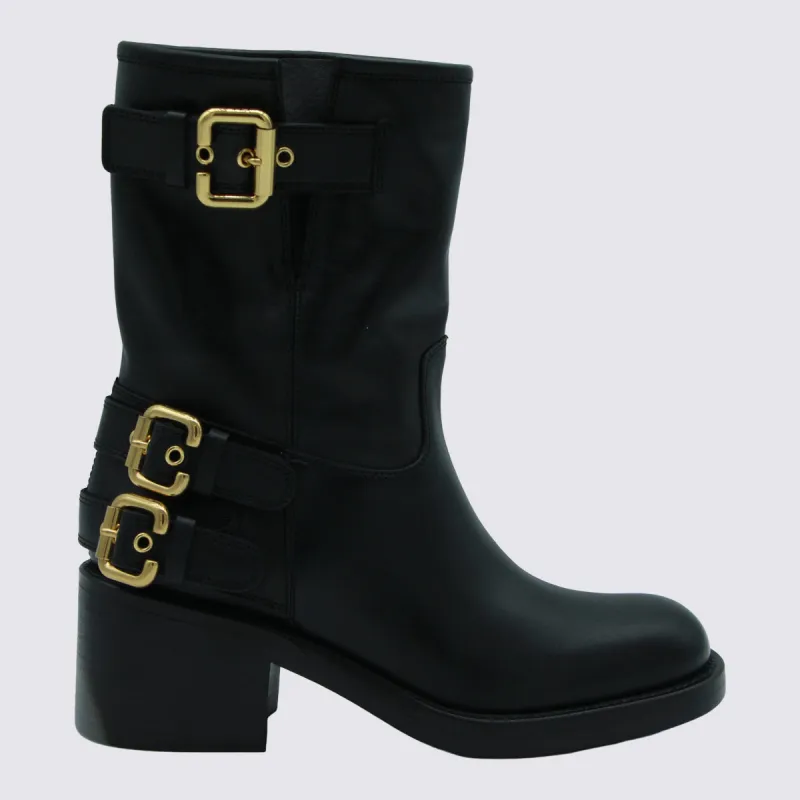 Boots Black made by Chloe
