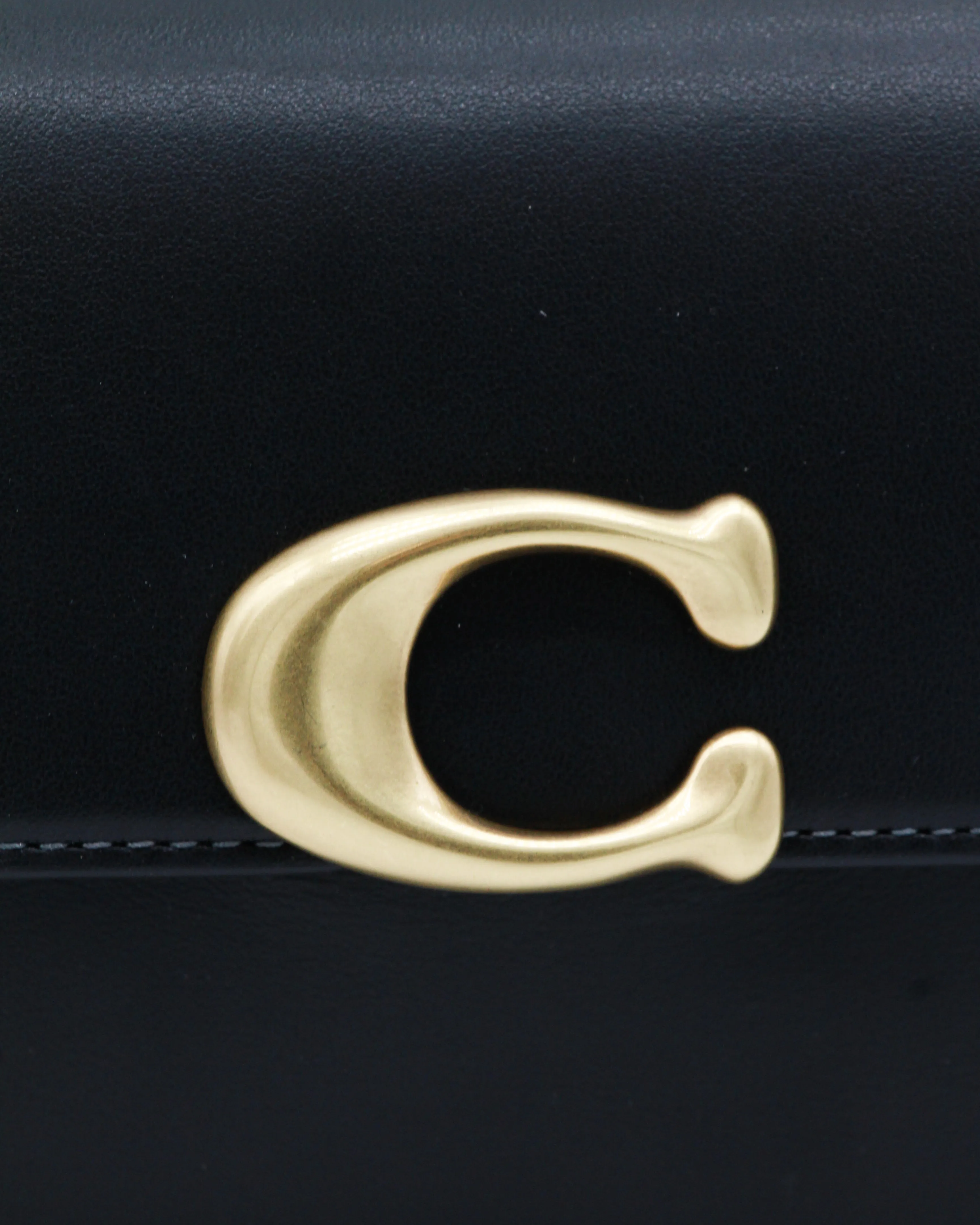 Bags Black sold by Wanan Luxury product image thumbnail 4