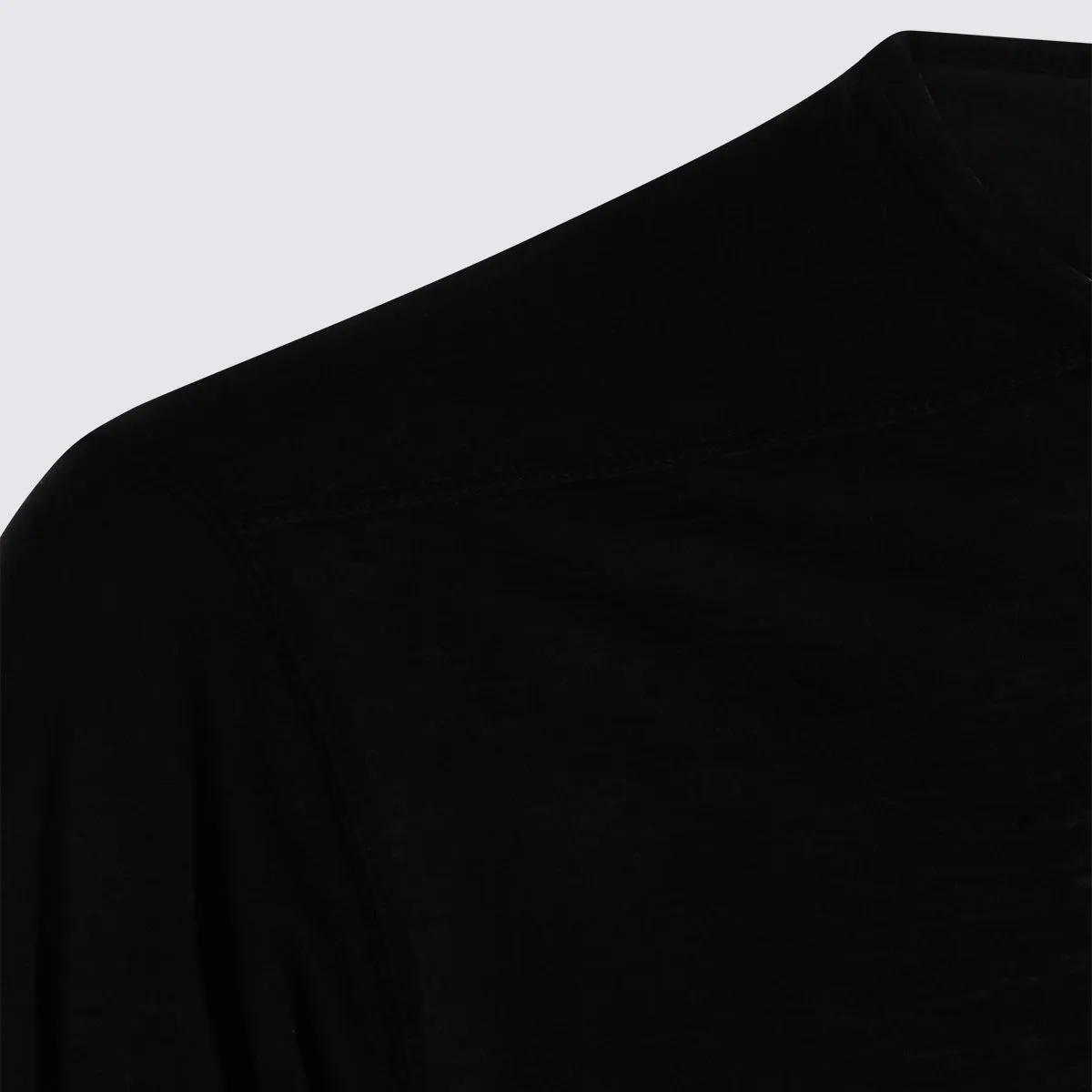 T-Shirts And Polos Black sold by Wanan Luxury product image thumbnail 4