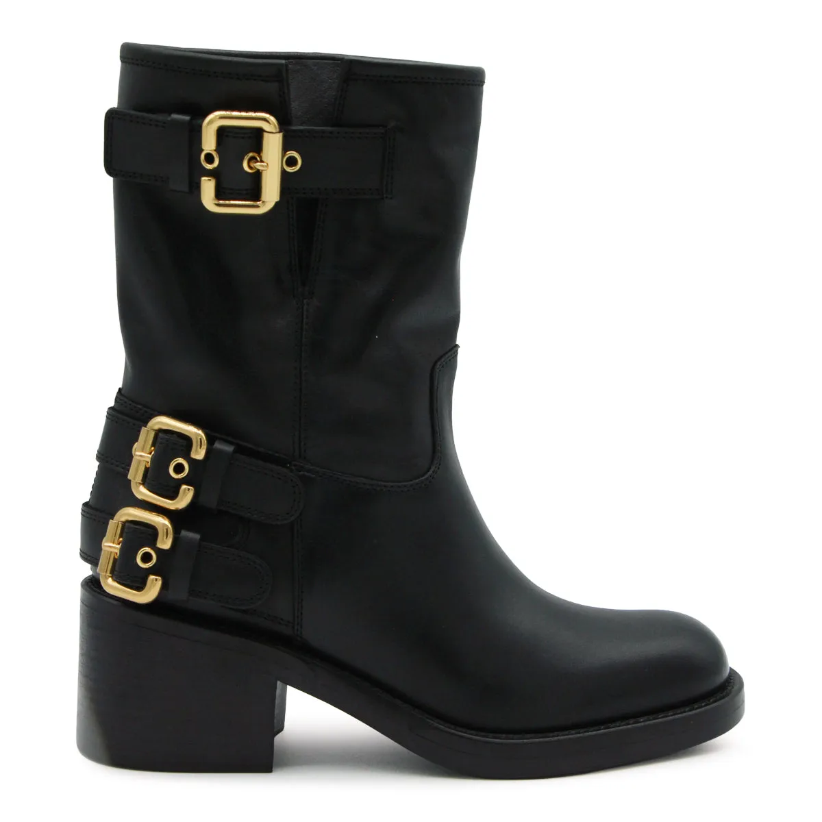 Boots Black sold by Wanan Luxury