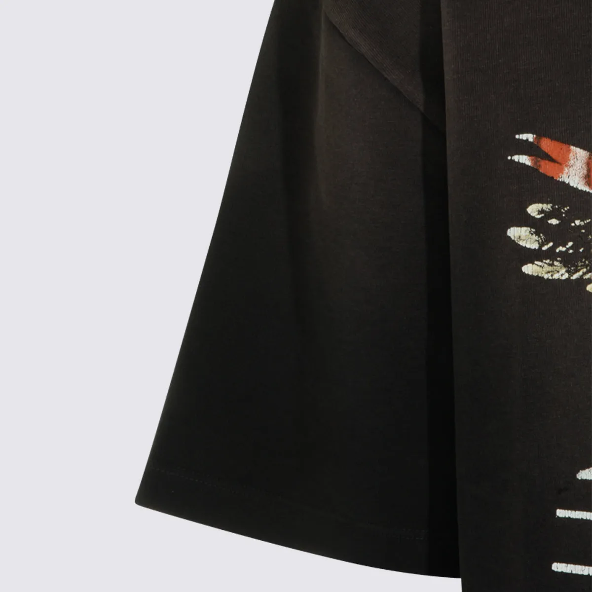 T-Shirts And Polos Black sold by Wanan Luxury product image thumbnail 4