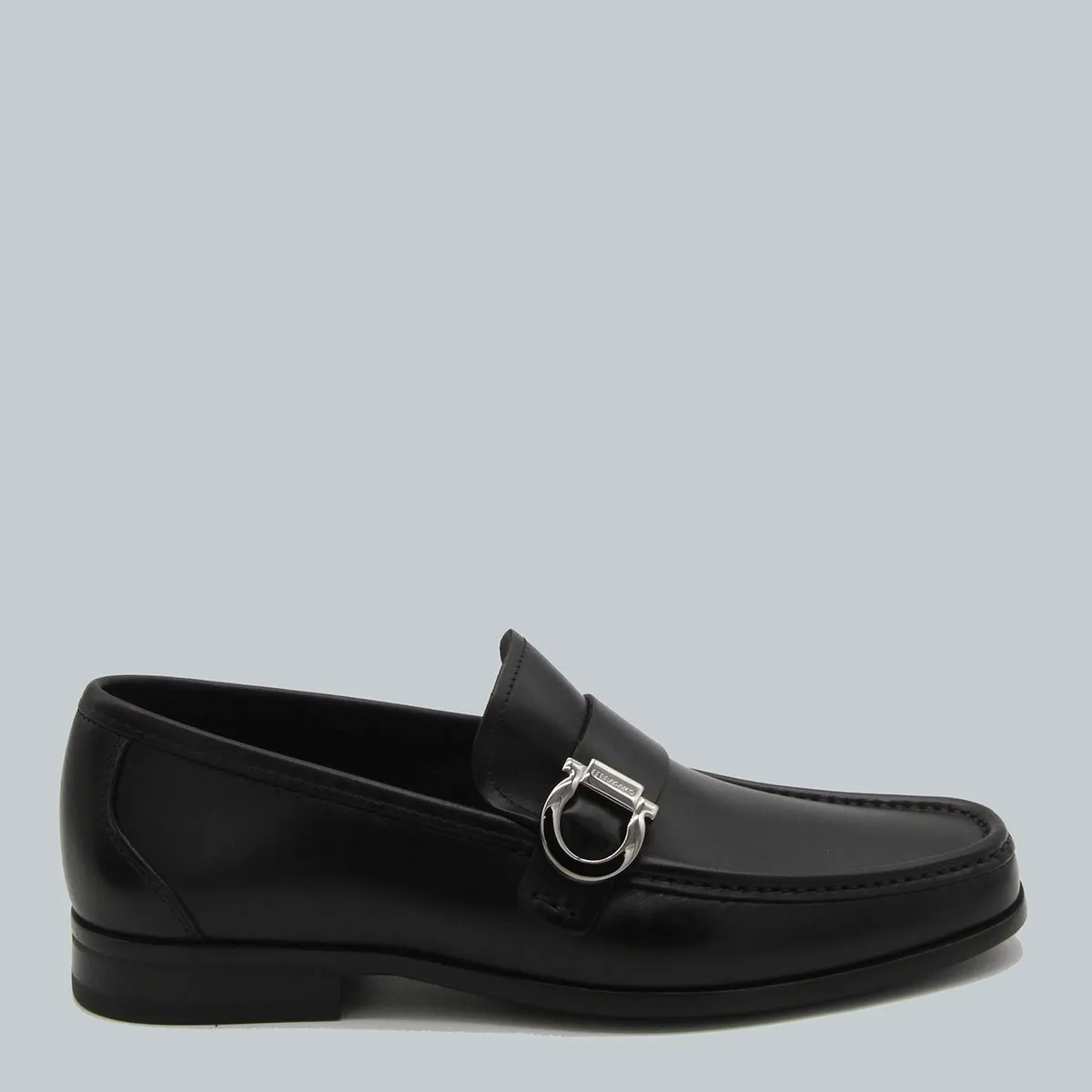 Flat Shoes Black sold by Wanan Luxury