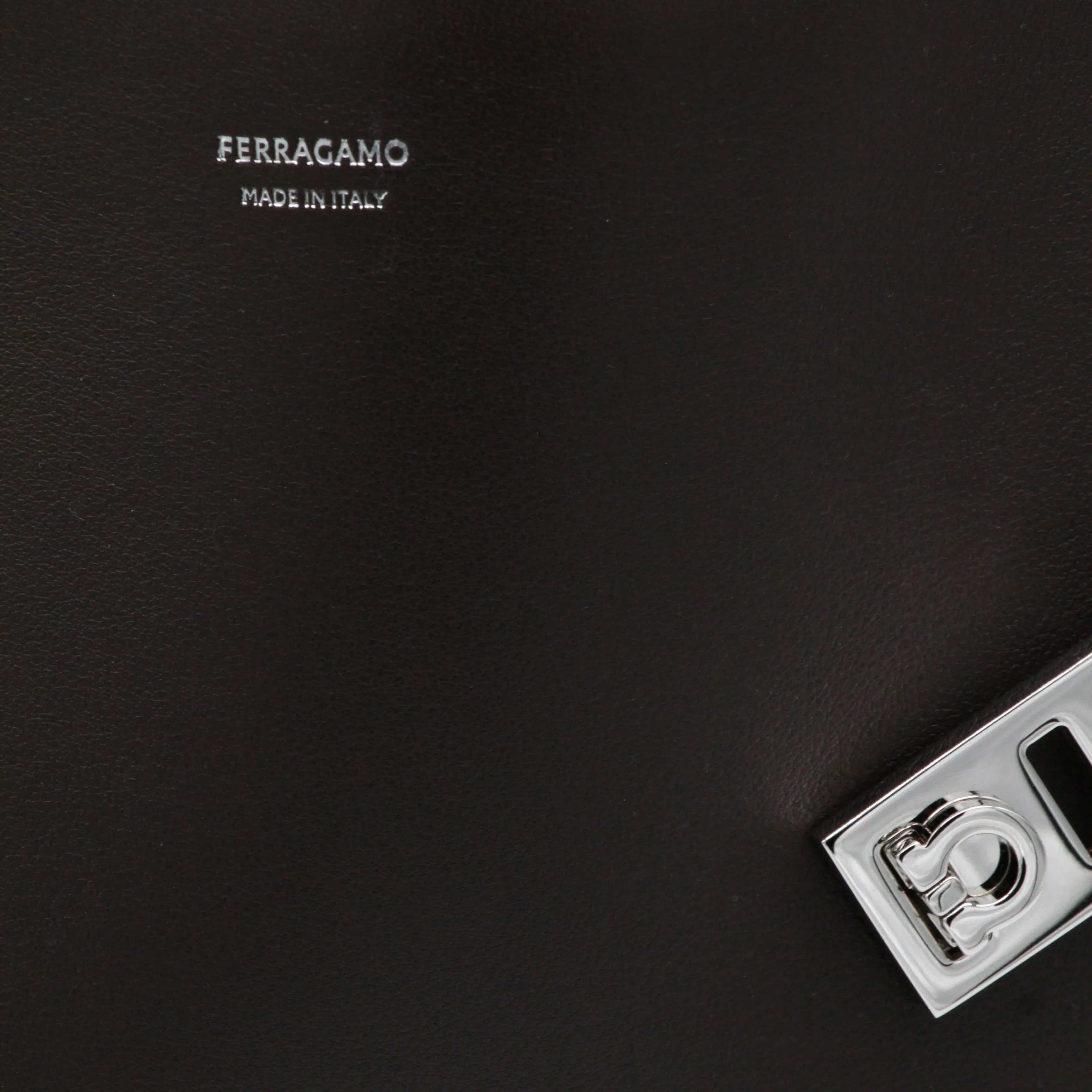 Bags T. Moro sold by Wanan Luxury product image thumbnail 4