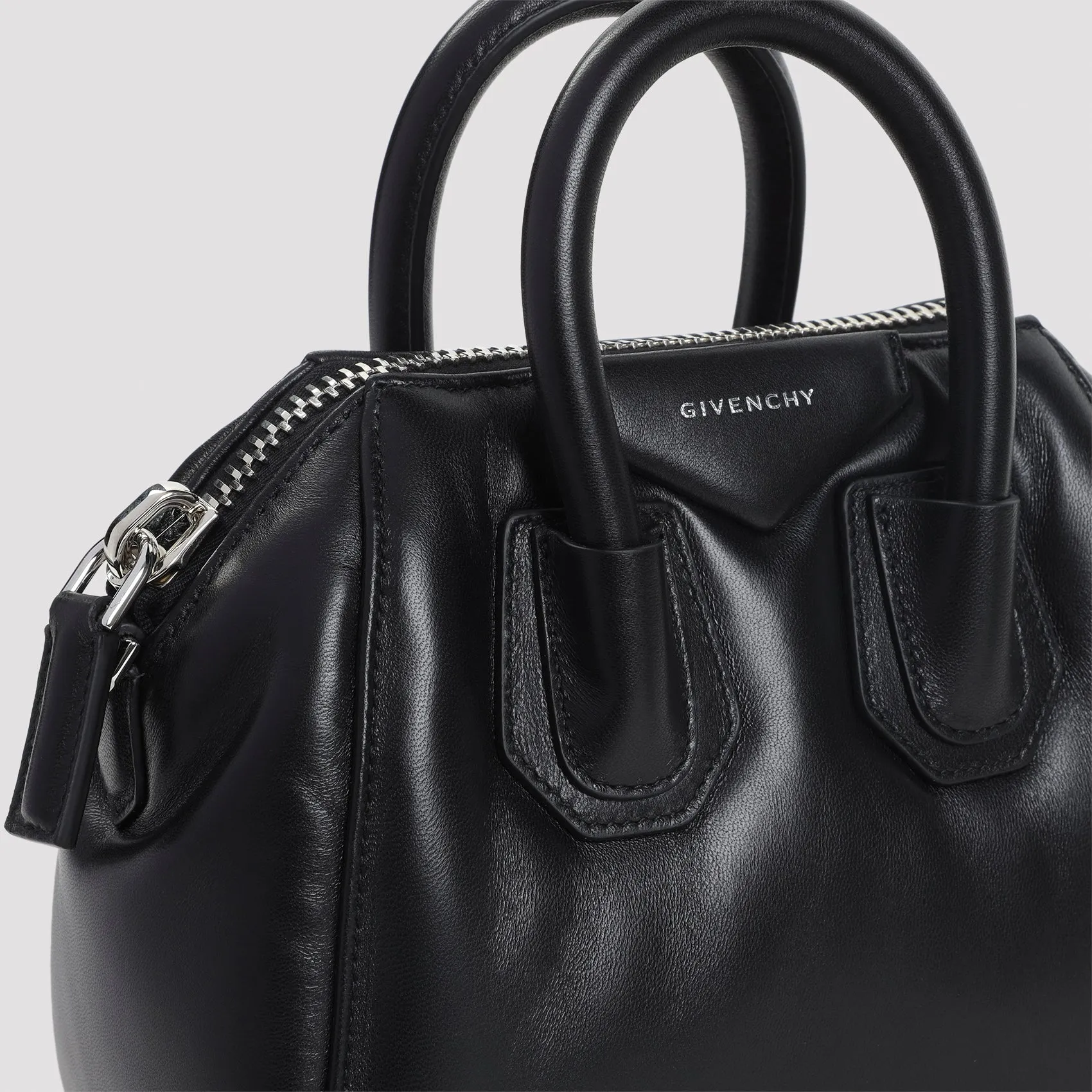 Shoulder Bags Black sold by Wanan Luxury product image thumbnail 4