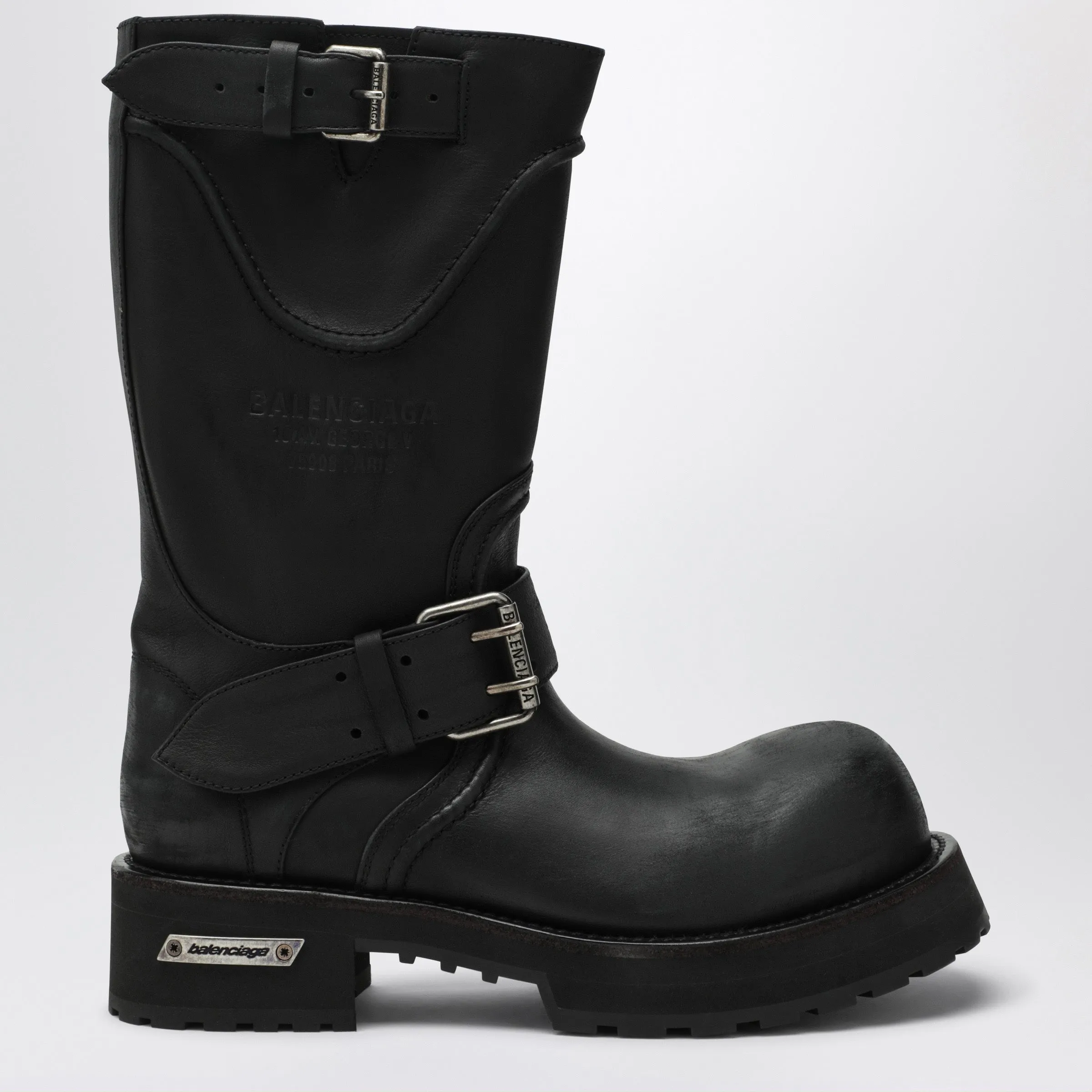Venom Black Calfskin Boots sold by Wanan Luxury