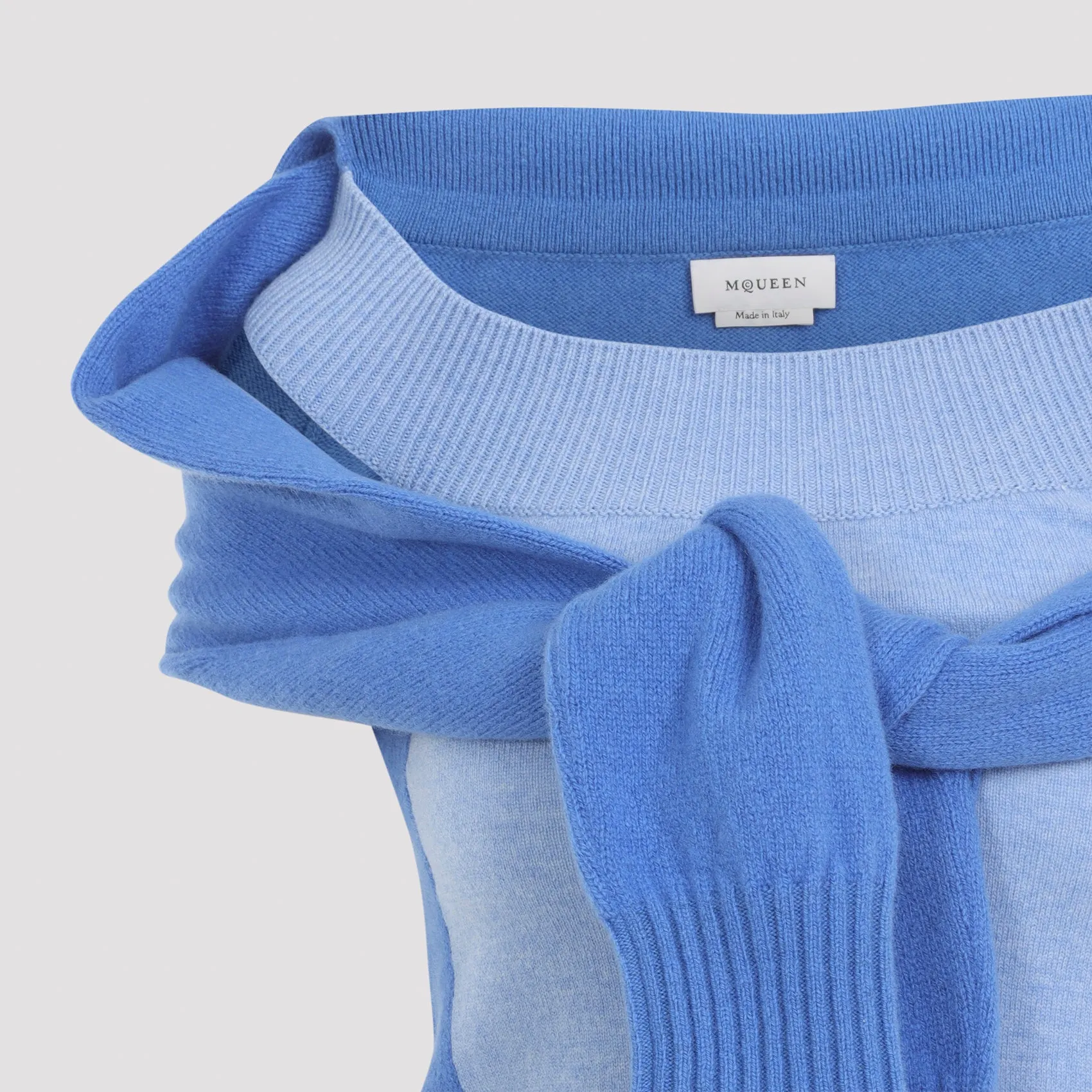 Pullover Blue sold by Wanan Luxury product image thumbnail 4