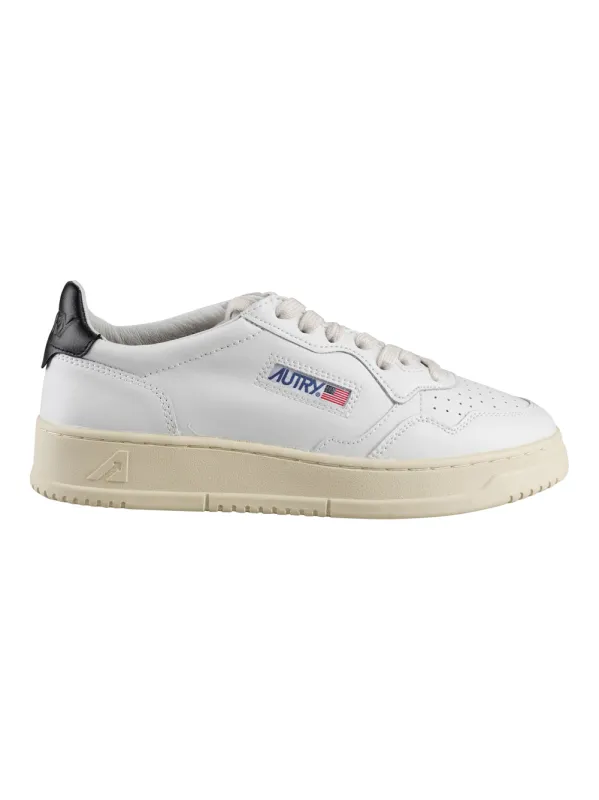 Sneakers White made by Autry