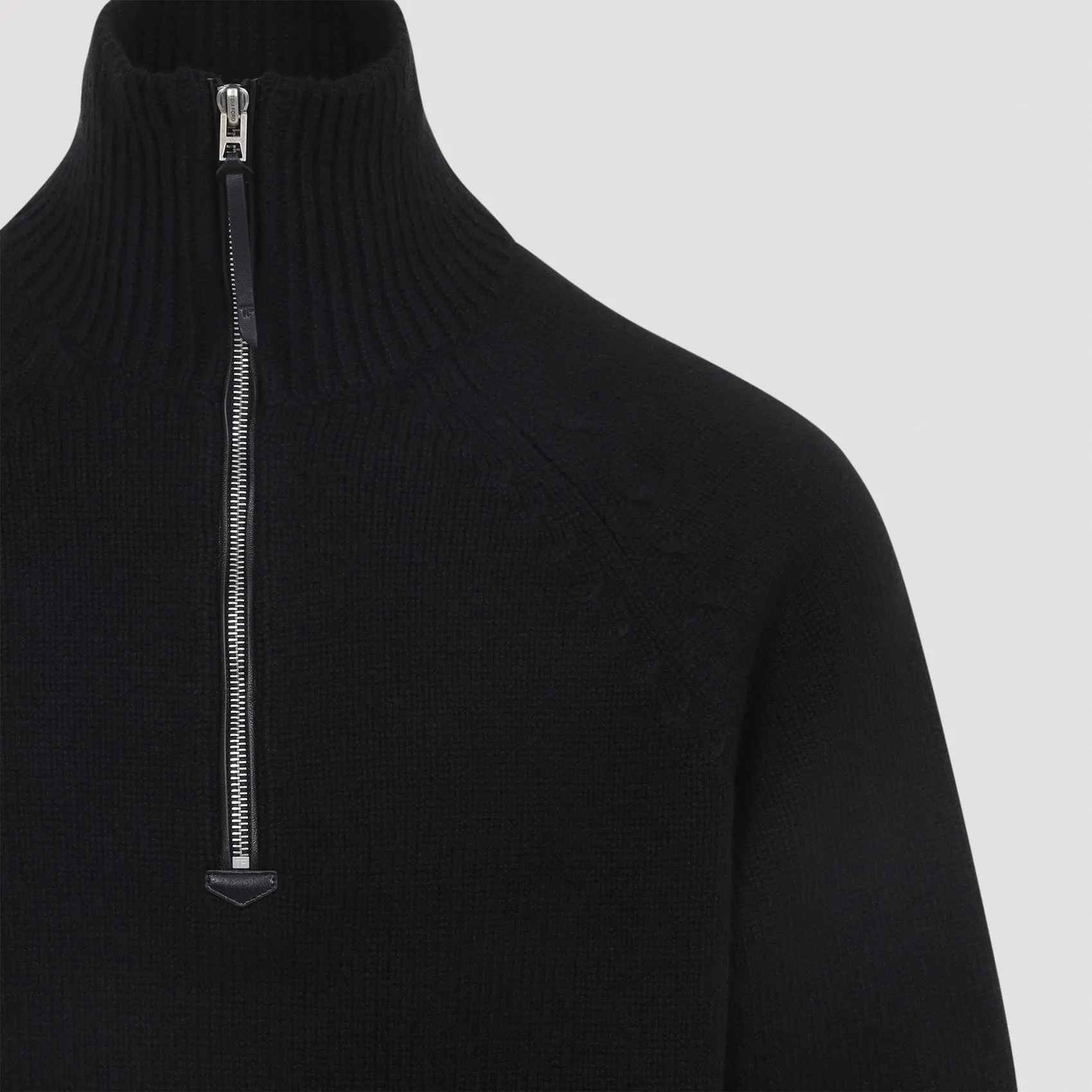 Cardigan Black sold by Wanan Luxury product image thumbnail 4