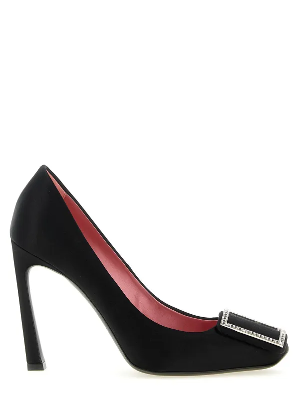 Trompette Pumps Black made by Roger Vivier