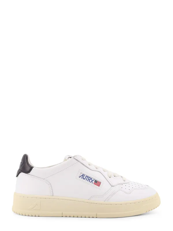 Medalist Low Leather Sneakers With Side Logo made by Autry