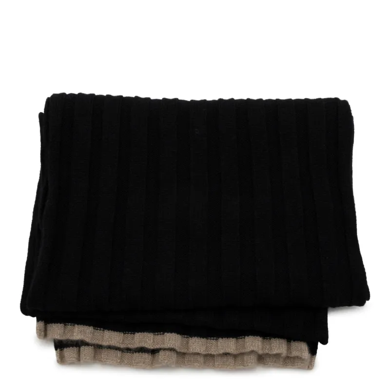 Scarfs Black made by Brunello Cucinelli