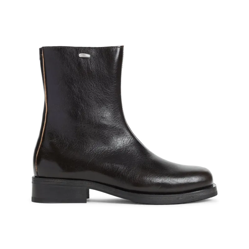 Boots Brown made by Our Legacy