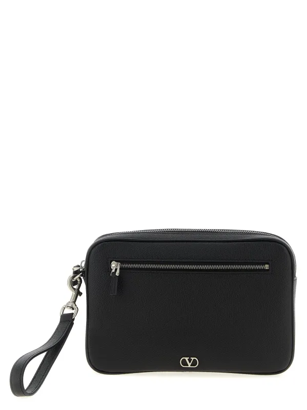 Valentino Garavani Vlogo Signature Bag Clutch Black made by Valentino Garavani
