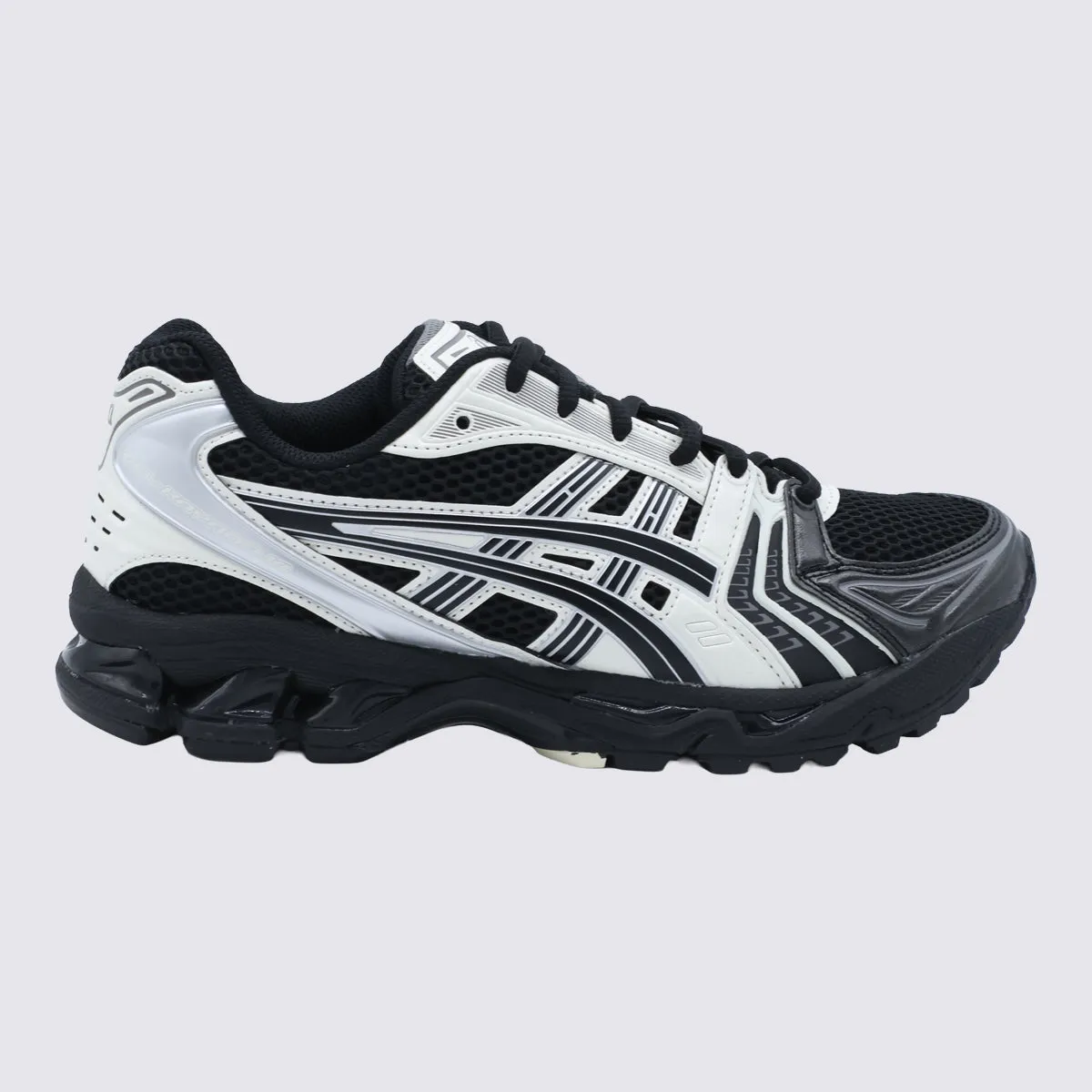 Sneakers Black/Cream sold by Wanan Luxury product image thumbnail 4