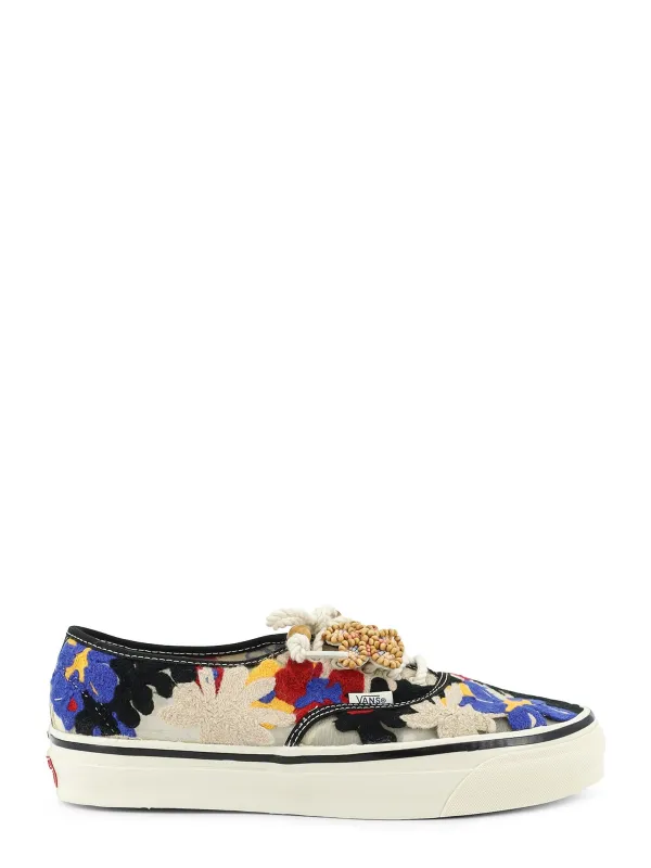 Lx Authentic 44 Sneakers With Multicolor Macramé Floral Detail made by Vans