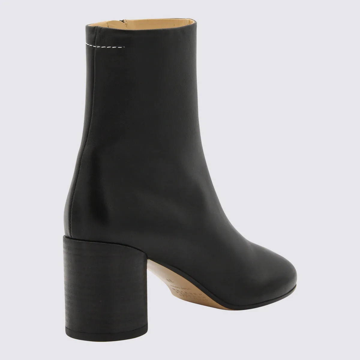 Boots Black sold by Wanan Luxury product image thumbnail 2