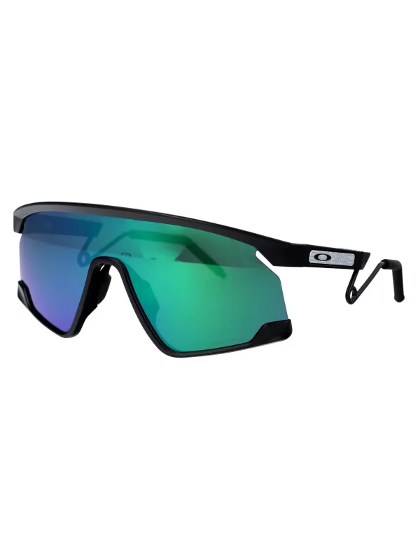 BXTR METAL MASK Sunglasses made by Oakley