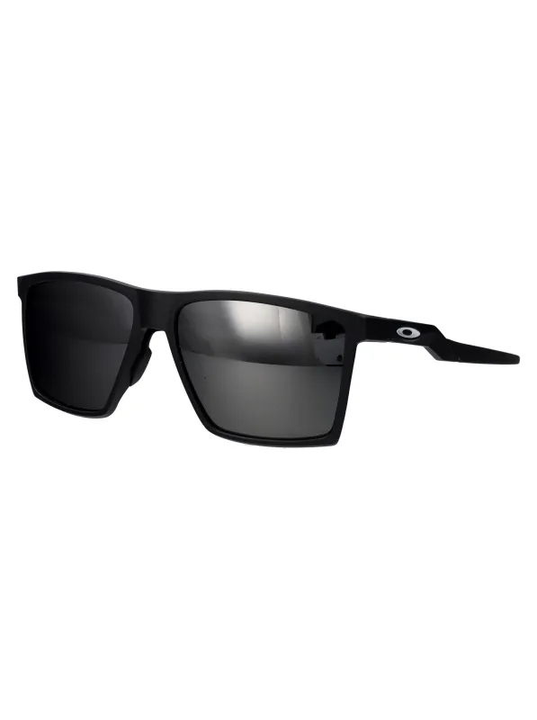 FUTURITY SUN SQUARED Sunglasses made by Oakley